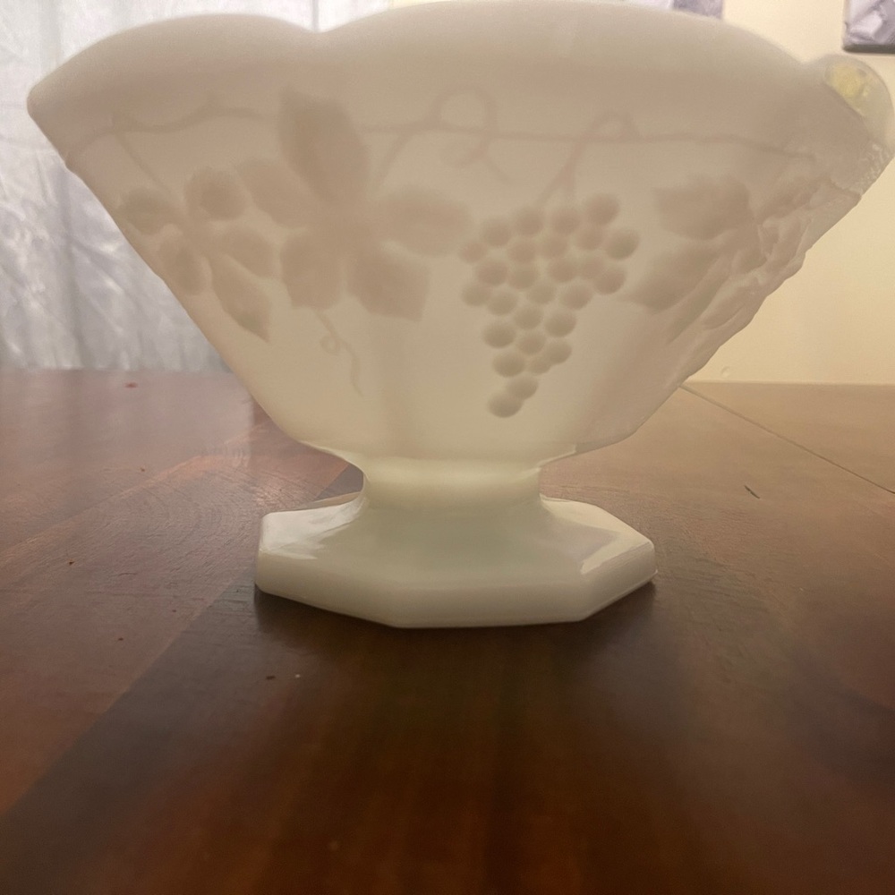 Anchor Hocking milk glass pedestal bowl with a grape and vine